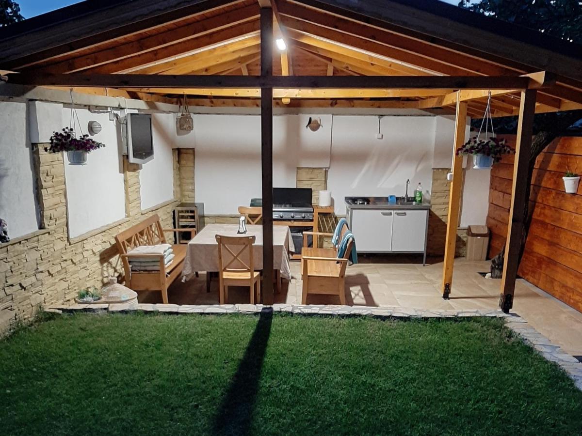 Къща За Гости Чечев Sapareva Banya Exterior photo